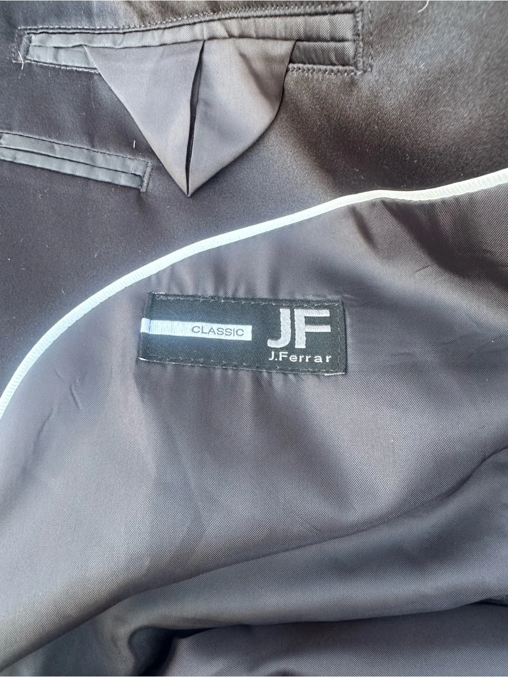 Classic Black Satin-Lapel Tuxedo - Picture 10 of 13